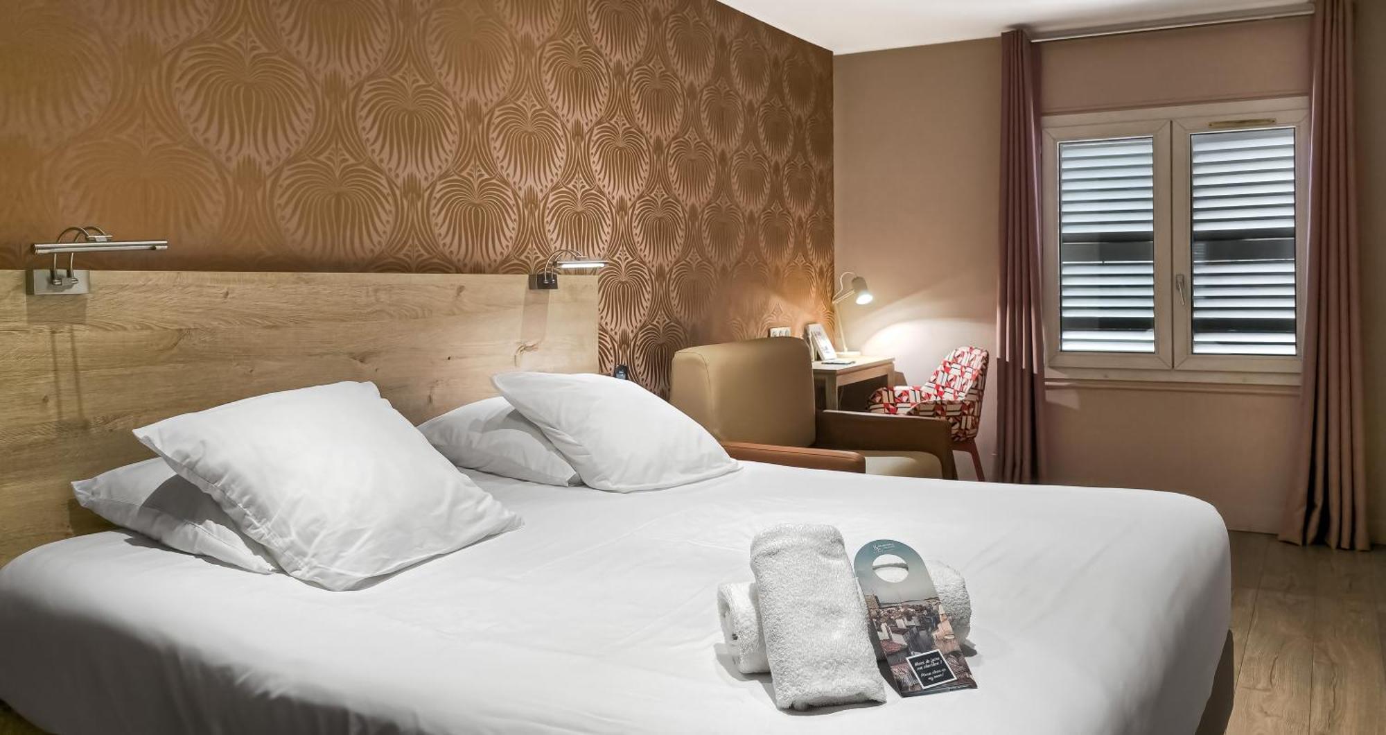 Grand Hotel Dauphine Toulon, Boutique Hotel & Suites Exterior foto